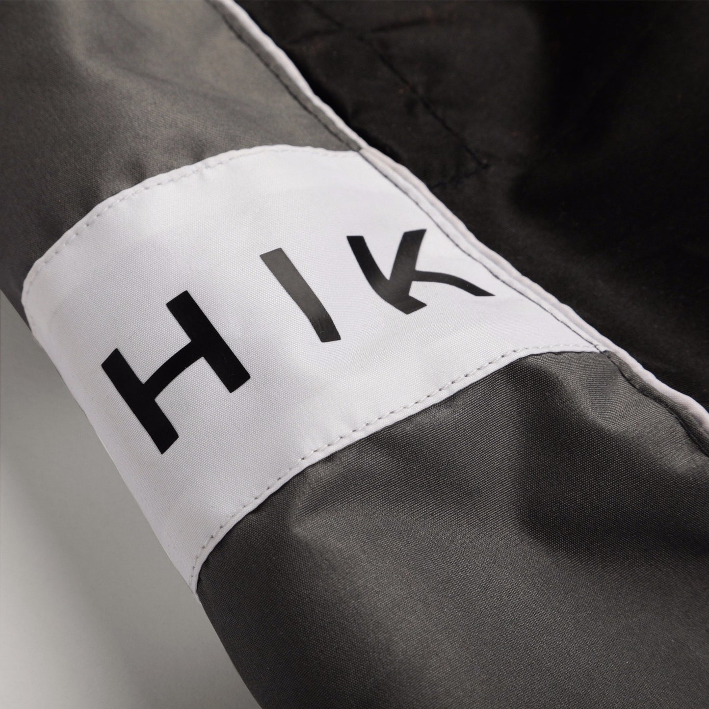 Women's Pipeline Shorts | Black