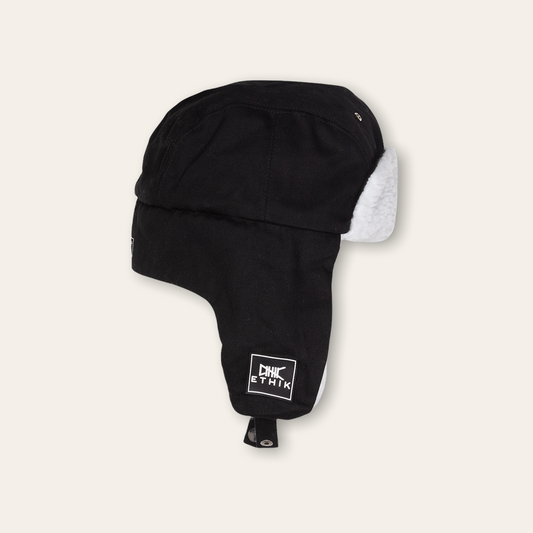 International Trapper Cap | Black