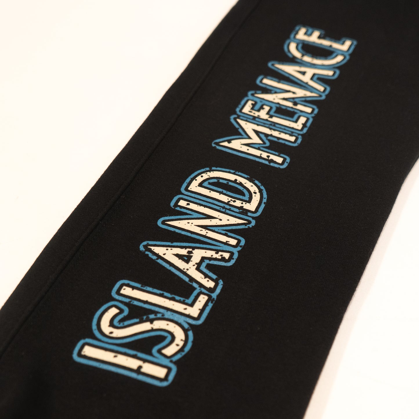 Island Menace Joggers | Black