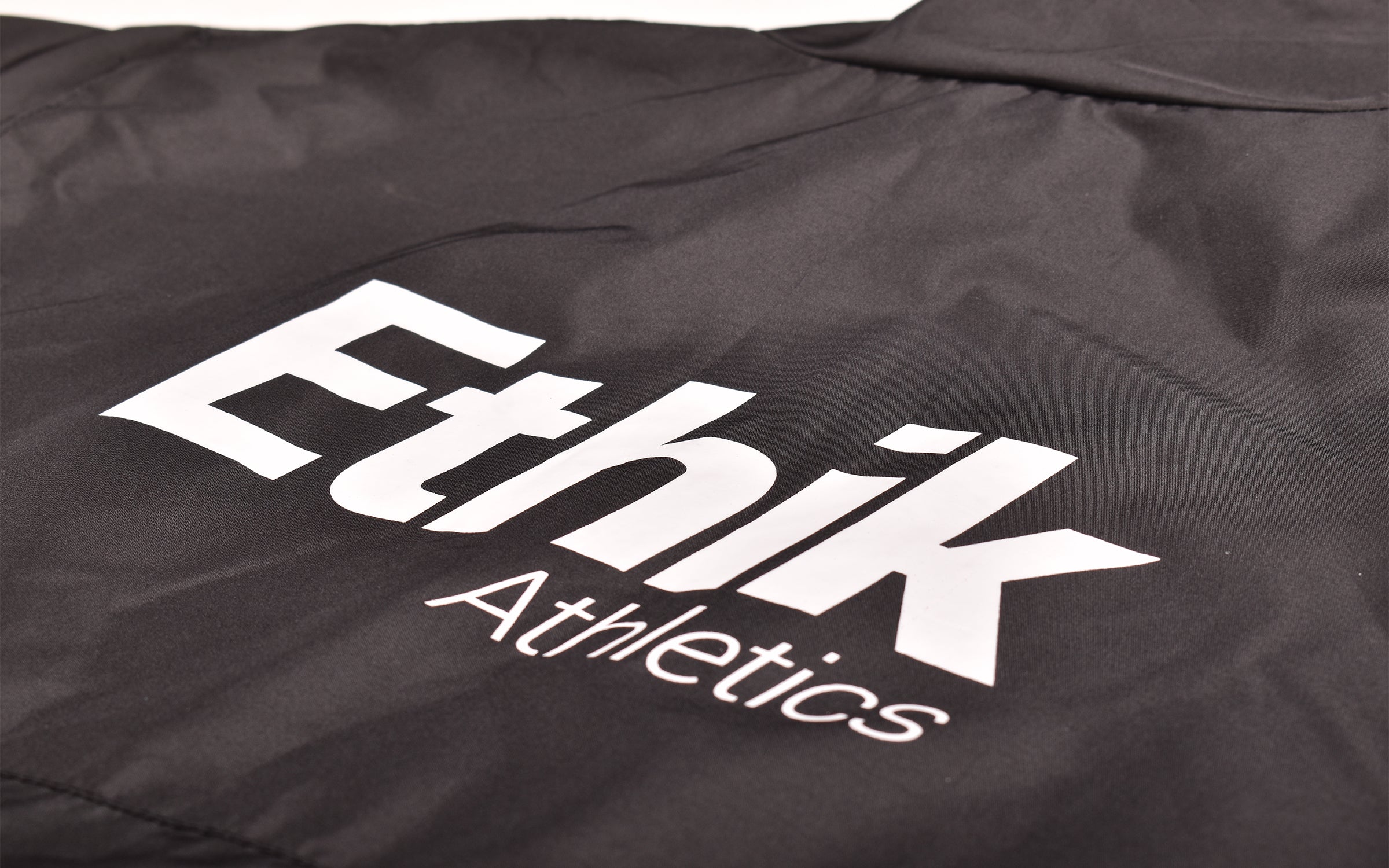 Touring Windbreaker | Black