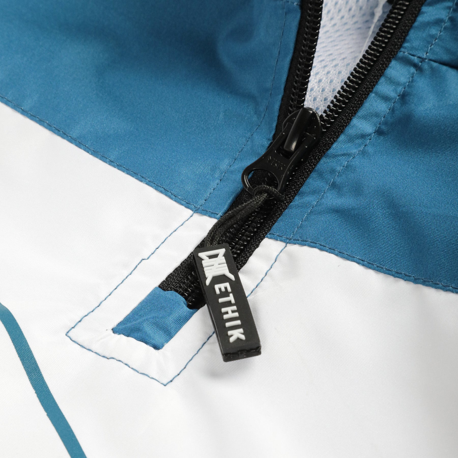 Descending Windbreaker | Blue