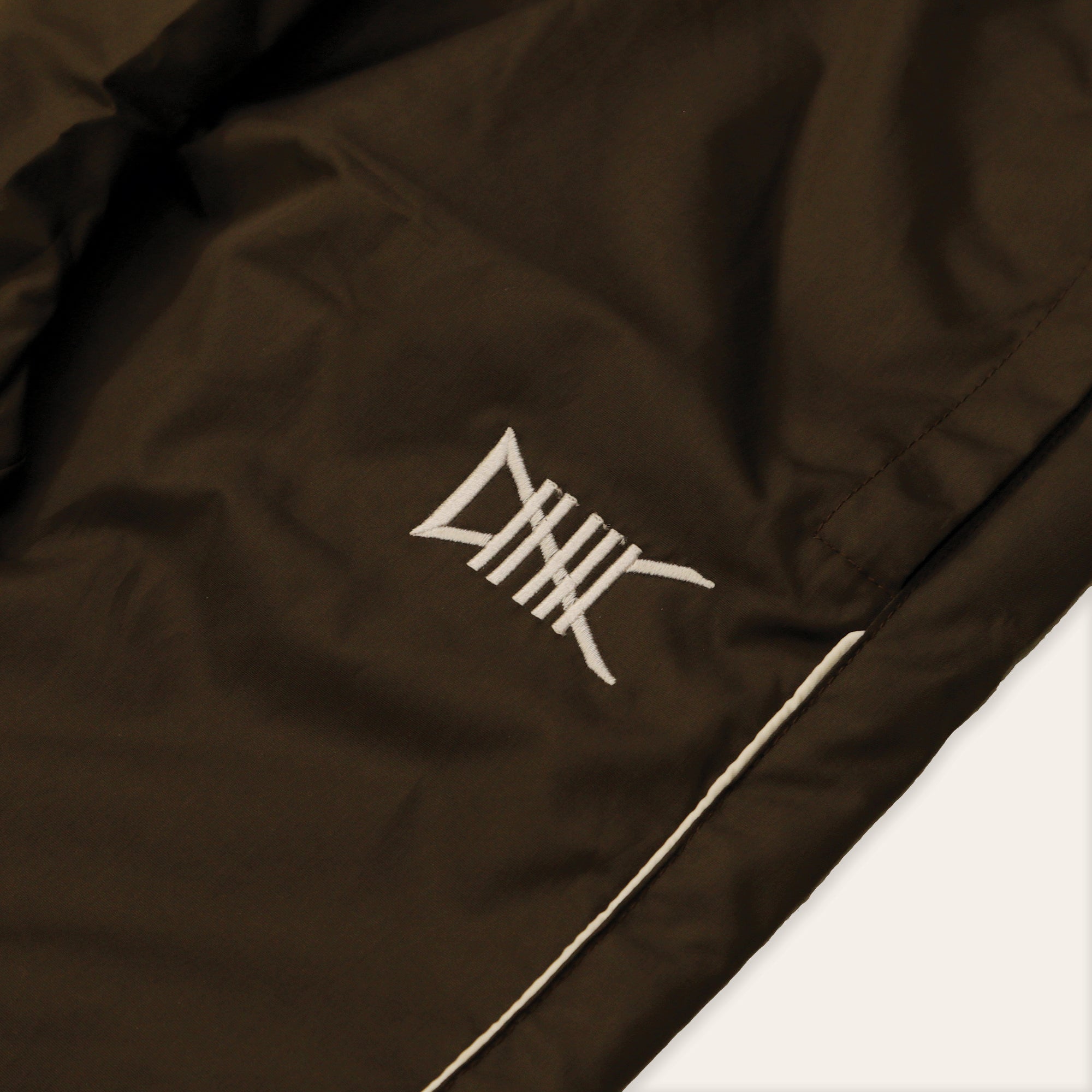 Nylon Bungee Pants | Brown