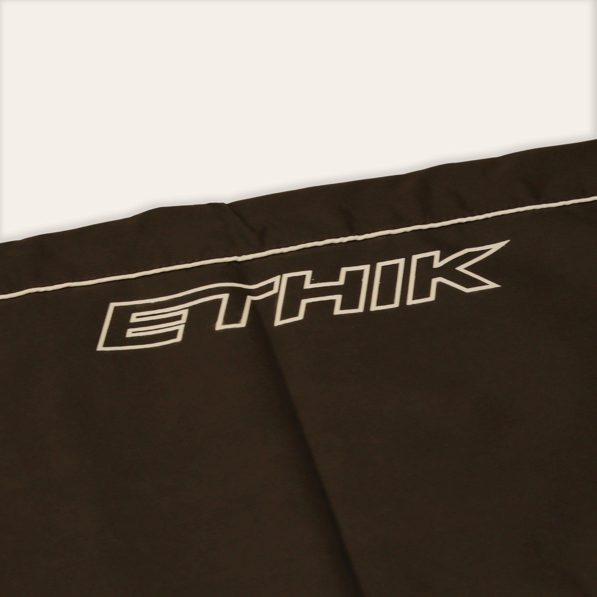 Nylon Bungee Pants | Brown