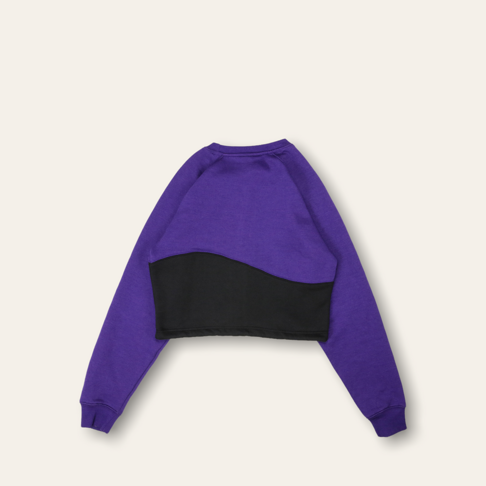 
            
                Load image into Gallery viewer, Women&amp;#39;s Crop Charlestown Sweatshirt | Purple
            
        